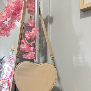 Heart-Shaped Cream Bag